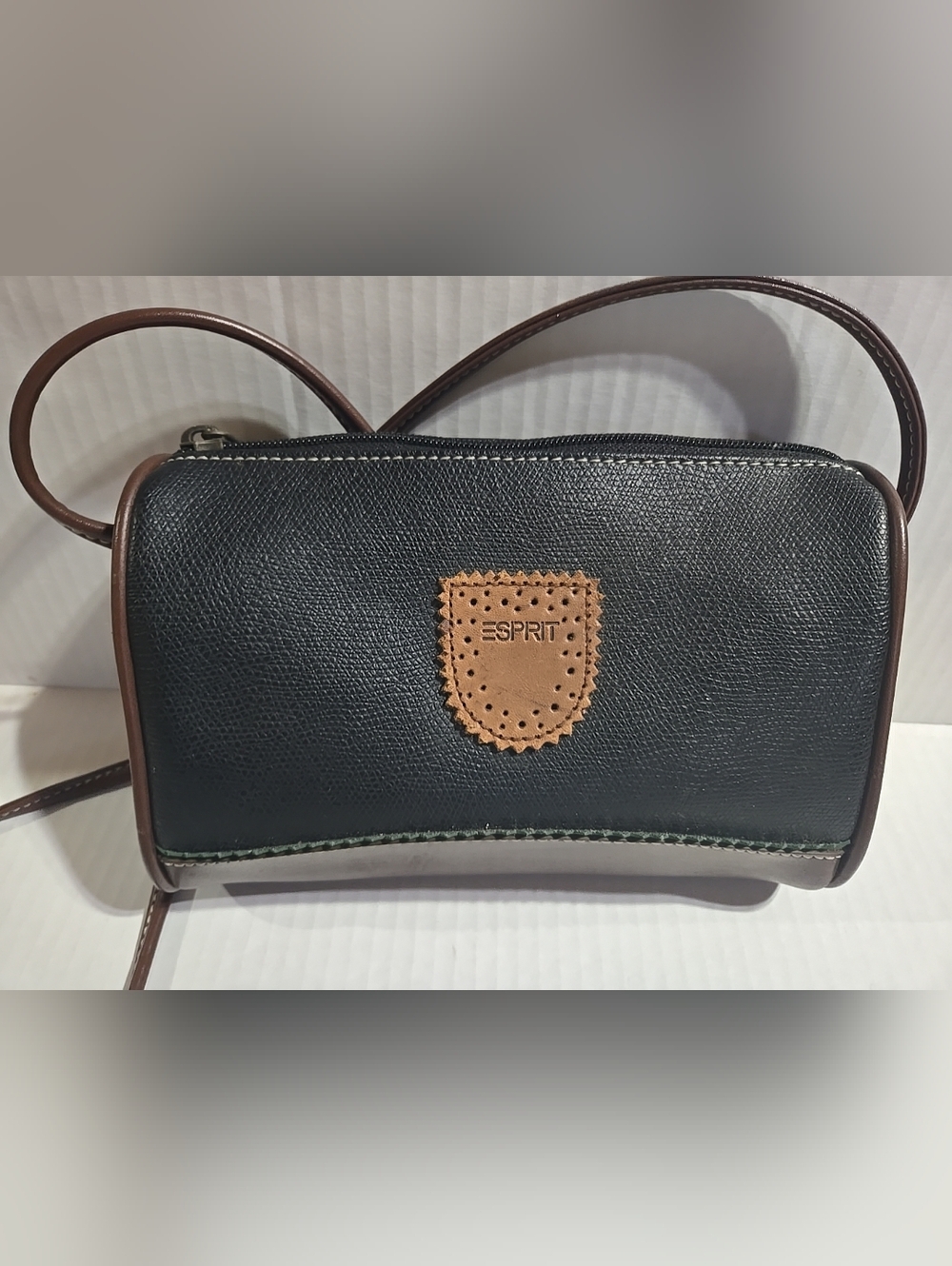 Vintage ESPRIT Black Crossbody Shoulder Bag w/ Brown Accent Spellout Green Trim - Picture 1 of 11